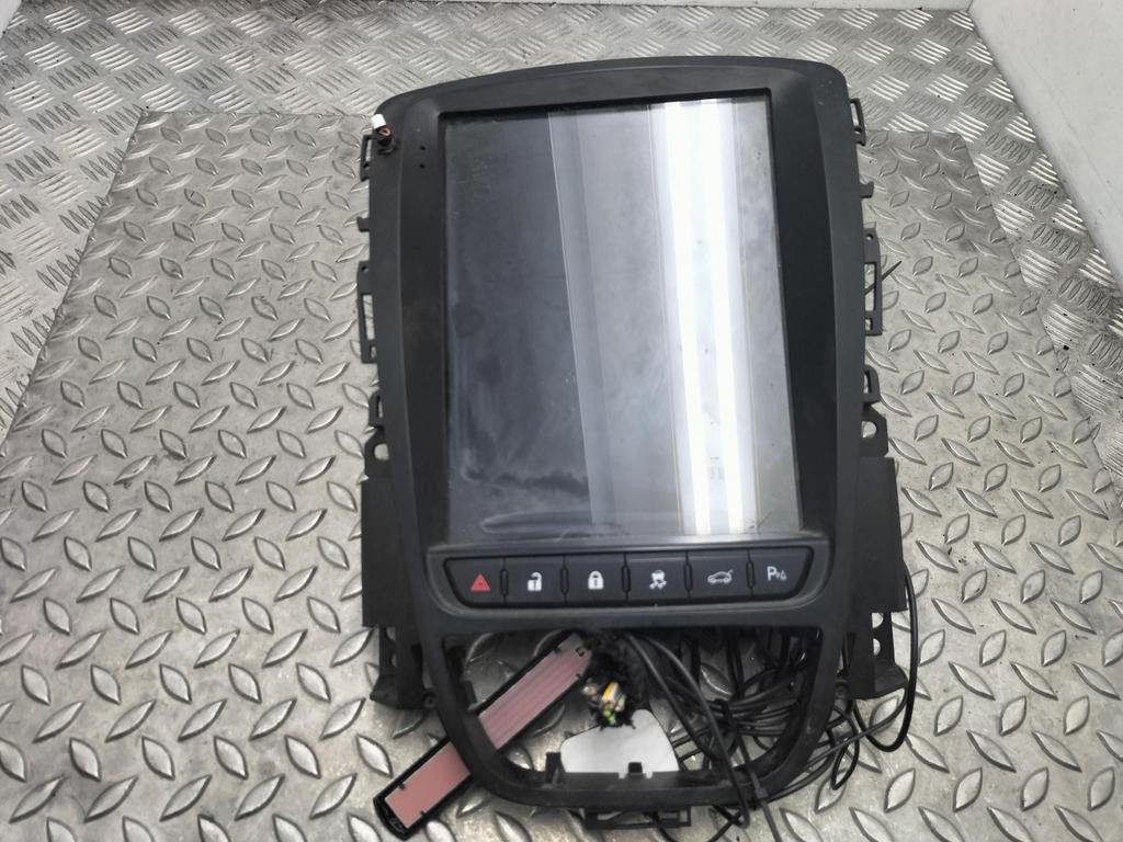 Astra J after market navigatie, -, -, Ophalen of Verzenden, Zo goed als nieuw