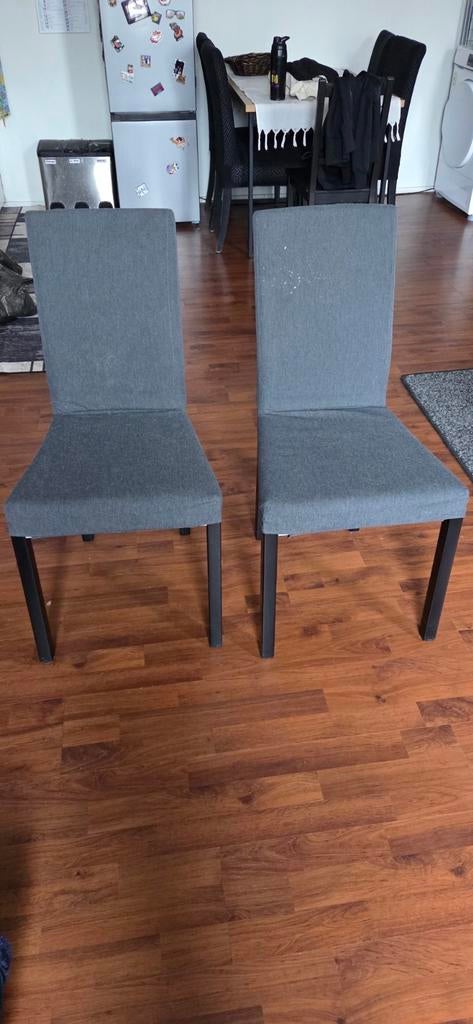 Set van 2 grijze IKEA KÄTTIL stoelen, Twee, Ophalen of Verzenden, Zo goed als nieuw, Stof