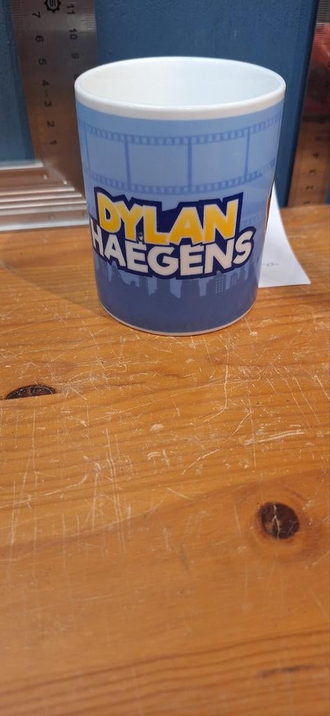 Dylan Haegens mok (8525), Gebruiksvoorwerp, ., Ophalen of Verzenden, Zo goed als nieuw