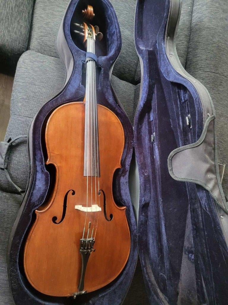 Duitse cello 4/4, Ophalen of Verzenden, Gebruikt, 4/4-cello, Met koffer