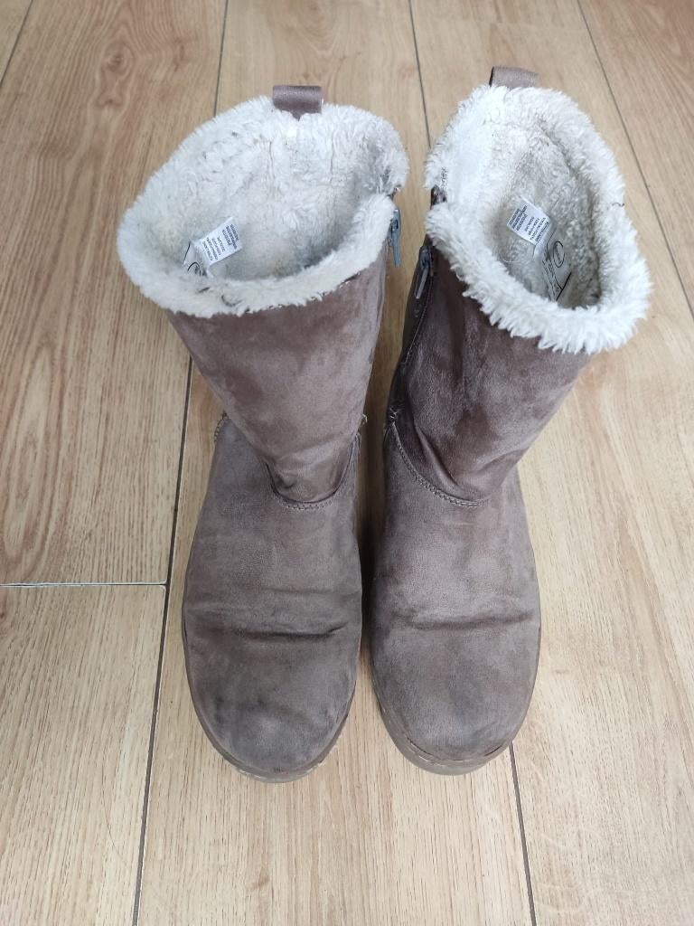 Warme beige boots Graceland maat 38, Kleding | Dames, Schoenen, Zo goed als nieuw, Beige, Ophalen