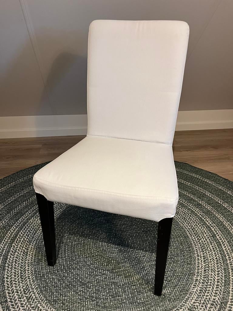 2 IKEA stoelen, Huis en Inrichting, Stoelen, Ophalen, Gebruikt, Grijs, Twee