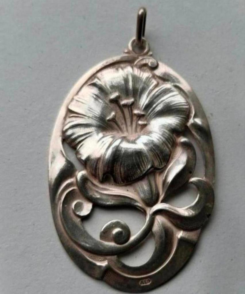 Antieke zilveren kettinghanger van A Landmeter, Ophalen of Verzenden, Zilver, Hanger