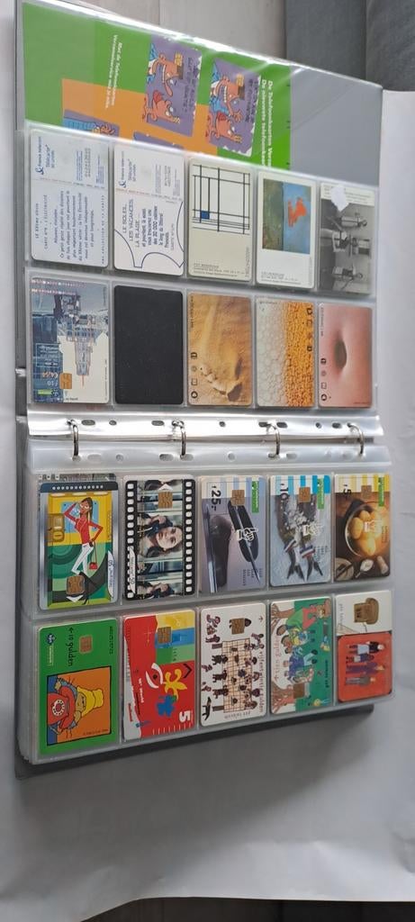 Telefoonkaarten ongeveer 400 stuks uit diverse landen, Ophalen of Verzenden