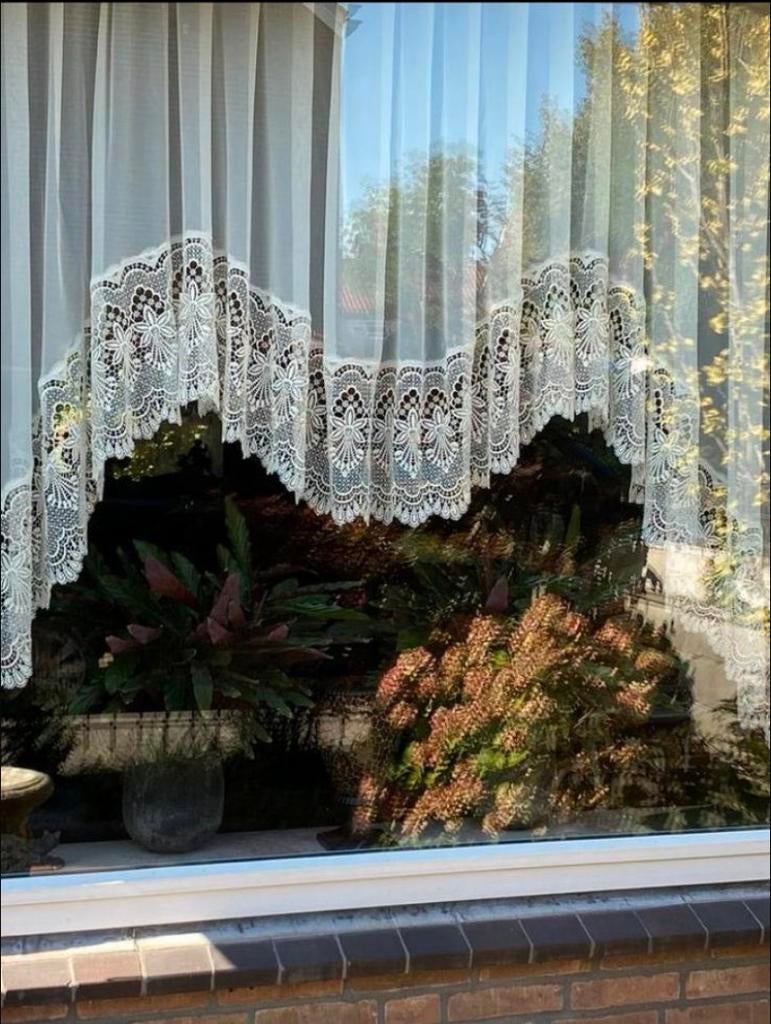 Mooie M vitrage, 200 cm of meer, Klassiek, Ophalen of Verzenden, Zo goed als nieuw