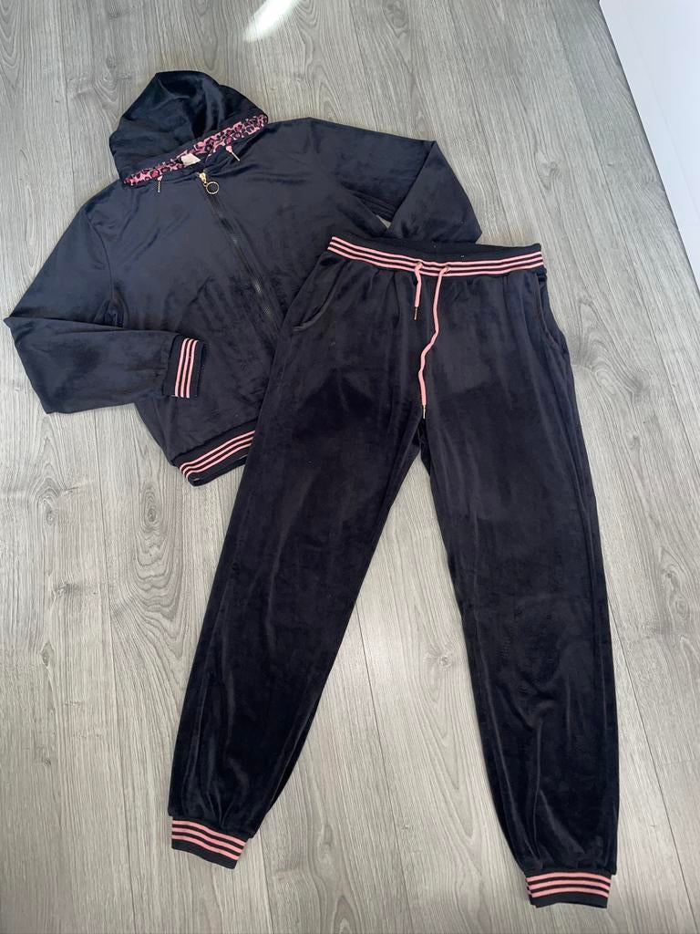 Patty Brard zwarte velvet velours huispak vest broek mt XL, Kleding | Dames, Huispakken, Zwart, Maat 46/48 (XL) of groter, Ophalen of Verzenden