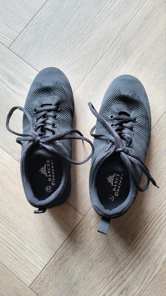 Dansschoenen - Maat 35 - Goede Staat, Gebruikt, Ophalen of Verzenden, Jongen of Meisje, Sportschoenen