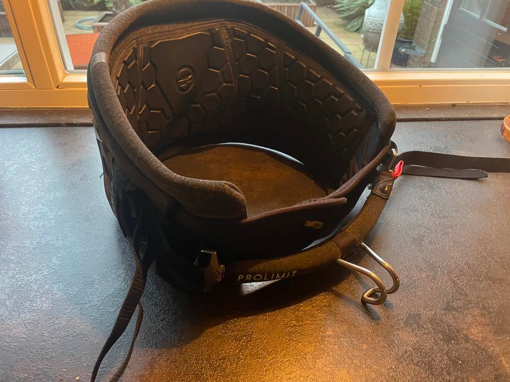 Prolimit argon heup trapeze. Maat L-XL, Watersport en Boten, Ophalen, Zo goed als nieuw, Overige typen, Minder dan 5 m²