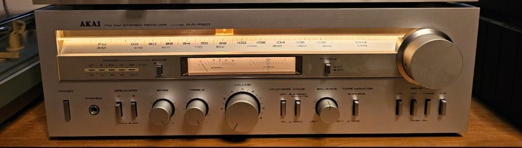 Akai AA-R20, Ophalen of Verzenden, Minder dan 60 watt, Overige merken