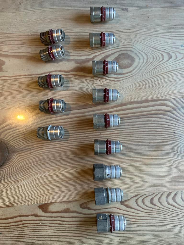 Uponor S Press 25x3/4 Koppelingen - 12 stuks, Overige materialen, Overige typen, Nieuw, Minder dan 2 meter