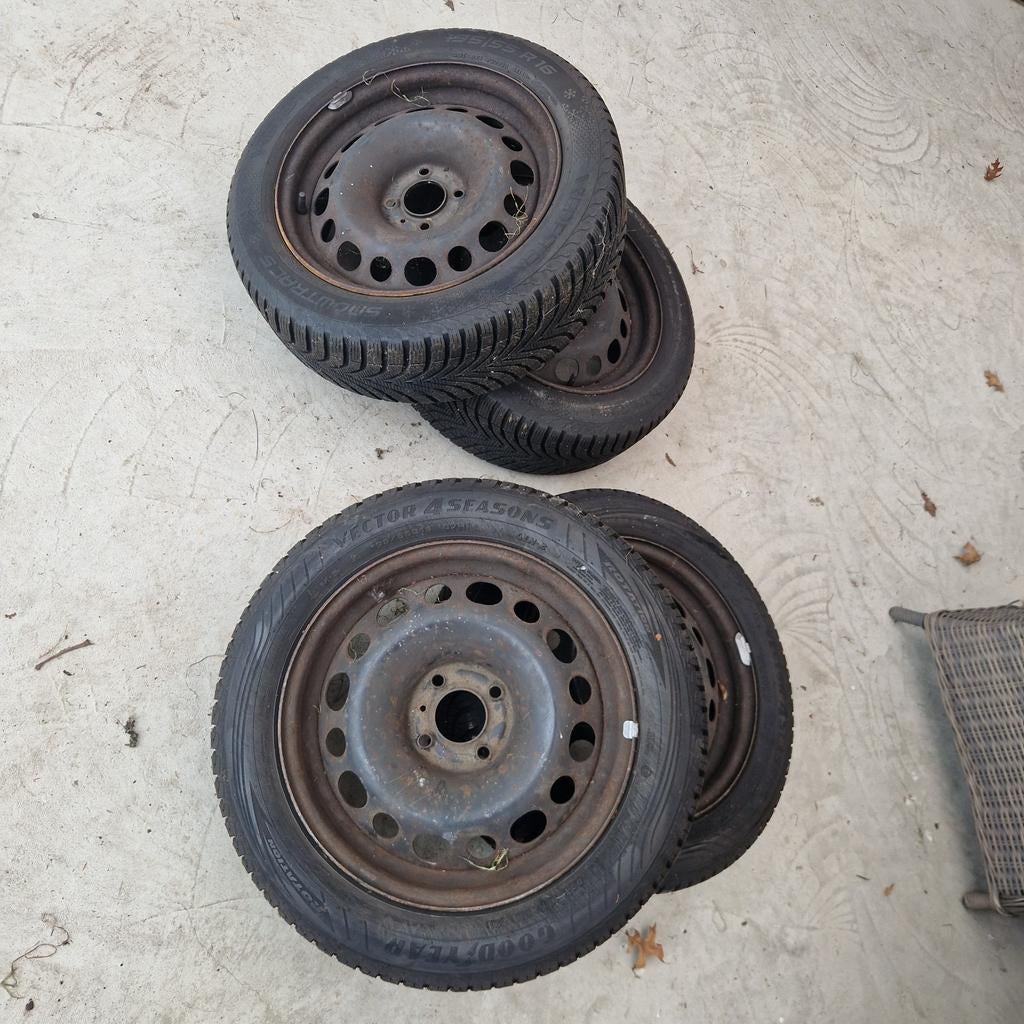 Winterbanden 195/55 R16, Auto-onderdelen, Banden en Velgen, Ophalen, Gebruikt