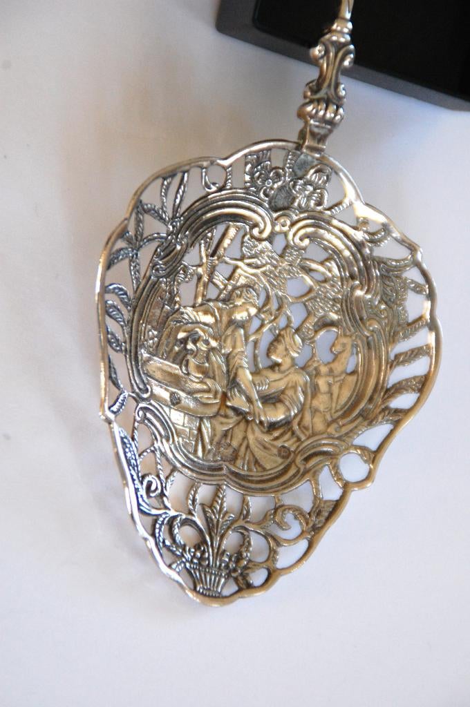 Een zilveren  lepel uit de Zaanstreek, Ophalen of Verzenden