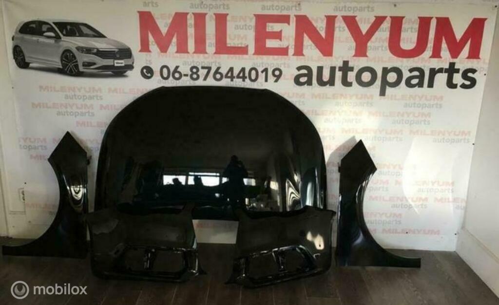 AUDI A1 VOORKOP NIEUW (2010-2015) LY9Y, Ophalen of Verzenden, Nieuw, Audi