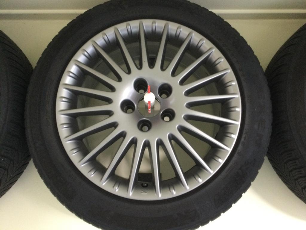 Alfa Romeo winterbanden set voor alfa Romeo., Ophalen, Gebruikt, Banden en Velgen, 17 inch