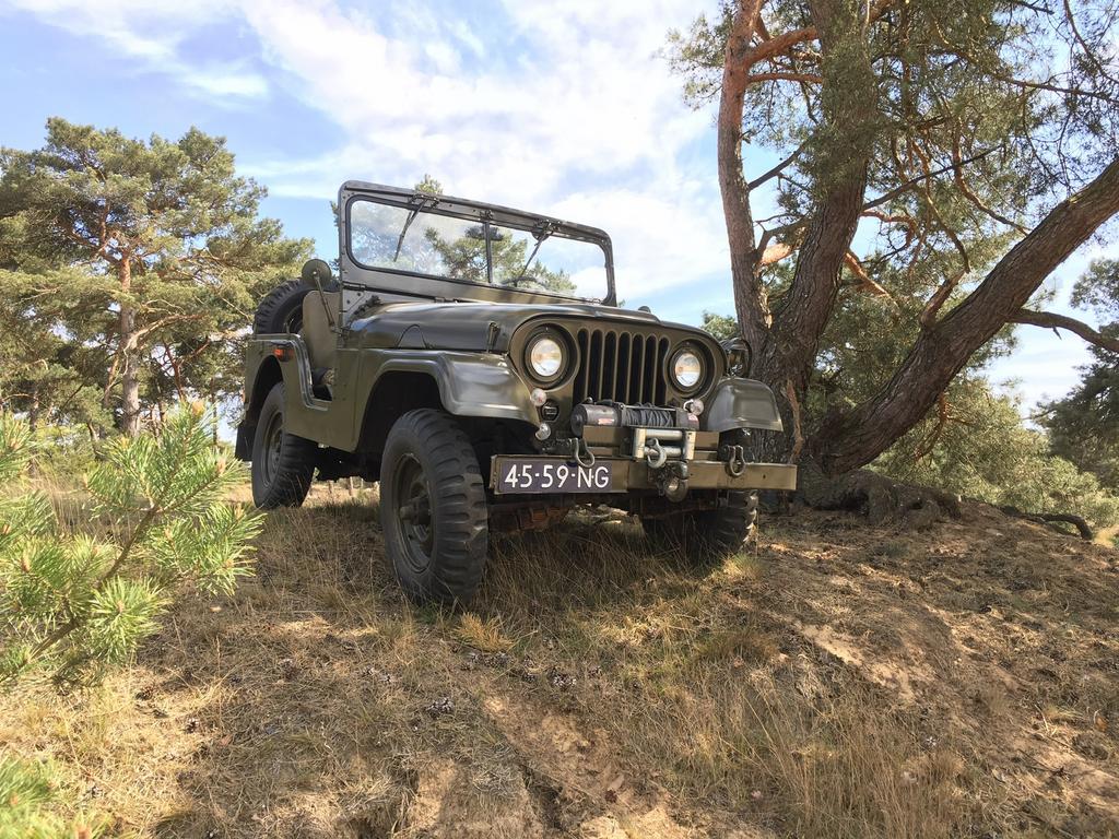 Willys Jeep Nekaf M38A1 Groen 1960 + huif met deuren, Auto's, 1225 kg, Origineel Nederlands, Bruin, Handgeschakeld