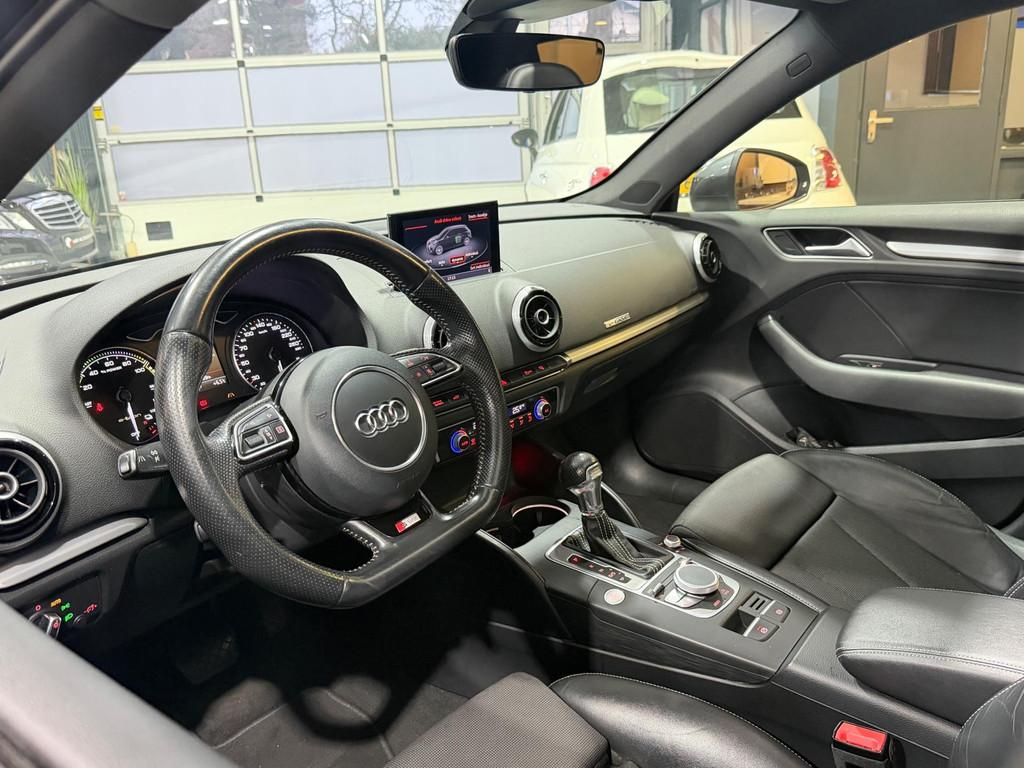 Audi A3 Sportback 1.4 e-tron PHEV S-Line|PANO|Keyless|Trekha, 8 kWh, Gebruikt, Euro 6, 4 cilinders