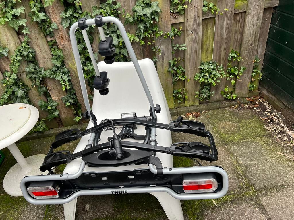 TE HUUR zeer nette Thule Euroride Fietsendrager, Ophalen, Zo goed als nieuw, Trekhaakdrager