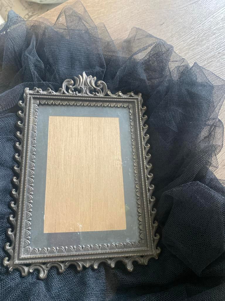 Antieke fotolijst, metaal, sierlijk design, Huis en Inrichting, Woonaccessoires | Lijsten, Ophalen of Verzenden, Gebruikt, Metaal of Aluminium