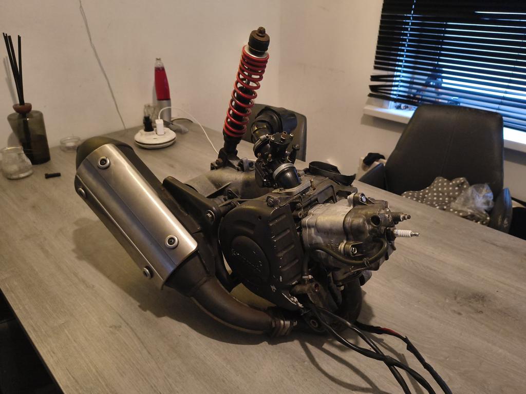 180cc stage 2 hexa blok, Ophalen