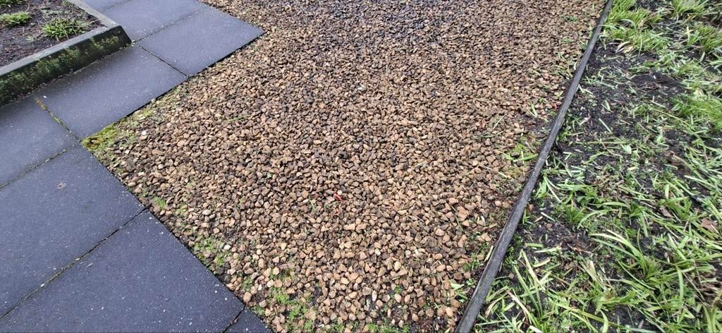 GRATIS AF TE HALEN GEEL TUINGRIND!, Ophalen, Gebruikt