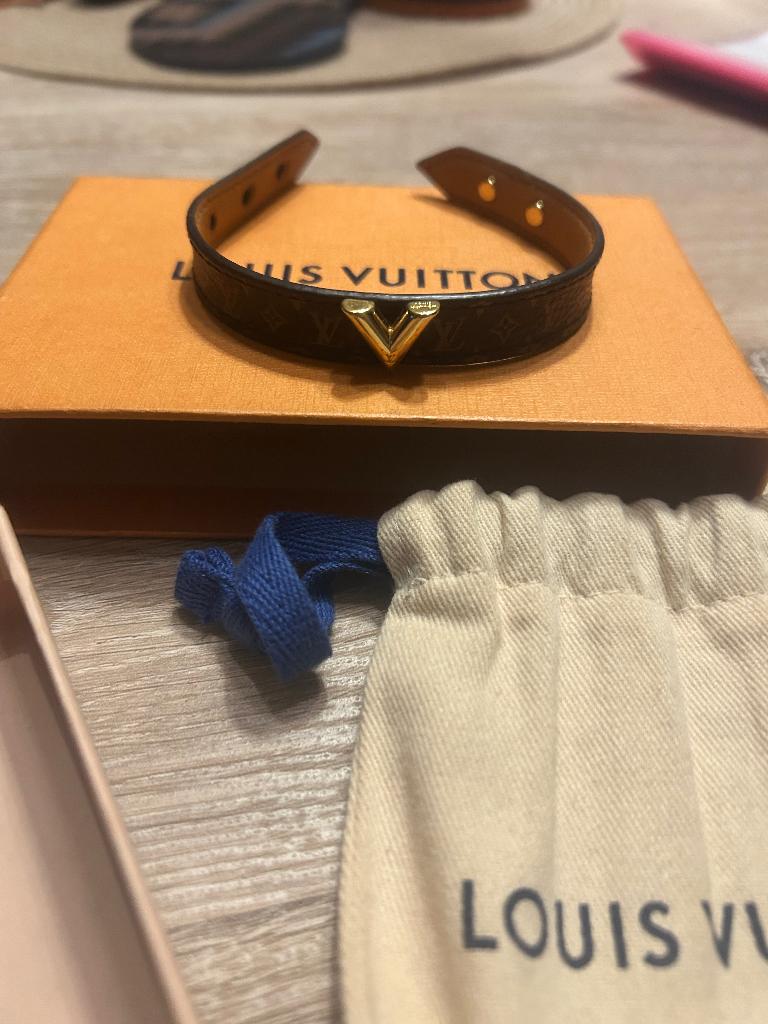 Originele Louis Vuitton armband, Ophalen of Verzenden, Zo goed als nieuw, Bruin, Leer