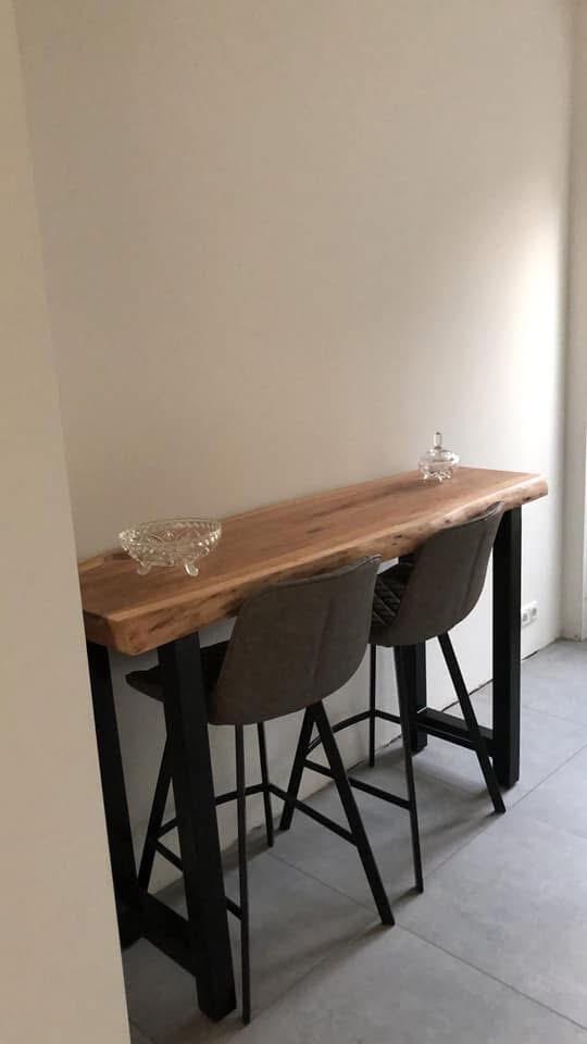 Bartafel met houten blad en zwart metalen onderstel, Huis en Inrichting, Tafels | Eettafels, Ophalen, Minder dan 50 cm, Gebruikt