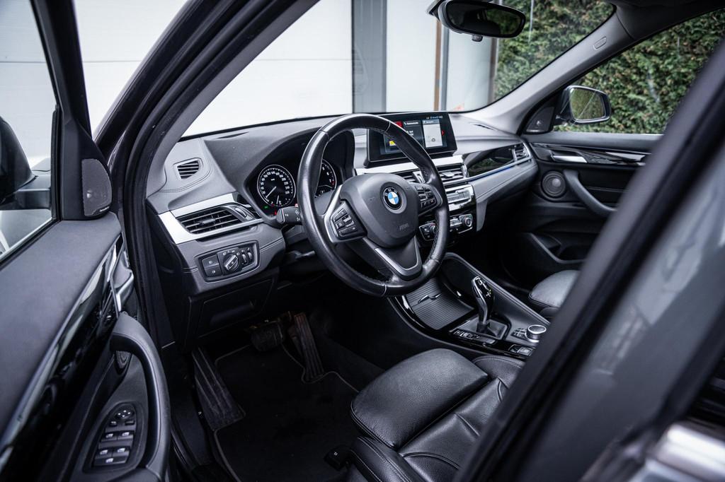 BMW X1 sDrive20i VDL Nedcar NL-auto|Leder|Harman/Kardon|Came, Auto's, 1998 cc, SUV of Terreinwagen, 84 €/maand, 750 kg