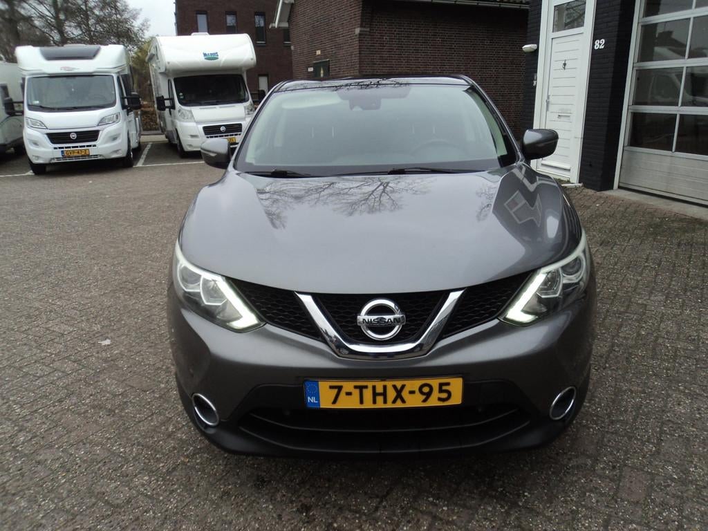 Nissan Qashqai 1.2 Connect Edition Panodak Cruise Trekhaak C, Voorwielaandrijving, Euro 5, Stof, Gebruikt