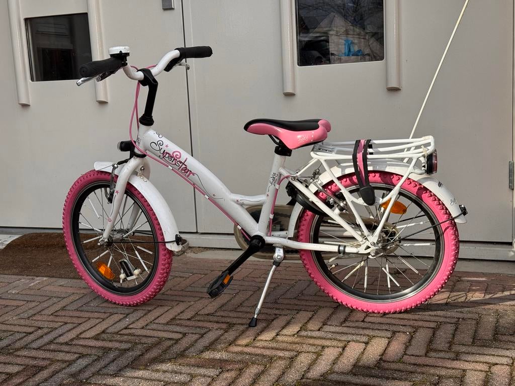 Fijne Loekie Superstar meisjes fiets 18 inch wit roze, Ophalen of Verzenden, Gebruikt, 18 inch, Handrem