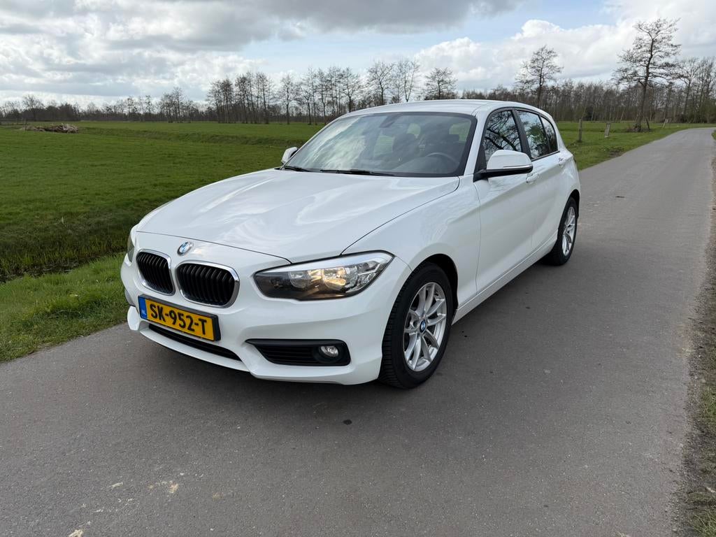 BMW 1-Serie 118i 136pk Aut 2018 Wit, Wit, Origineel Nederlands, 650 kg, Particulier