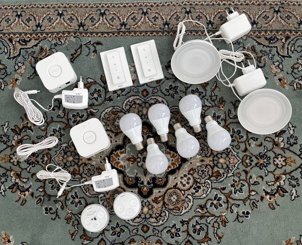Philips Hue set (diverse accessoires) set of losse verkoop, Ophalen of Verzenden, Minder dan 30 watt, E27 (groot), Led-lamp