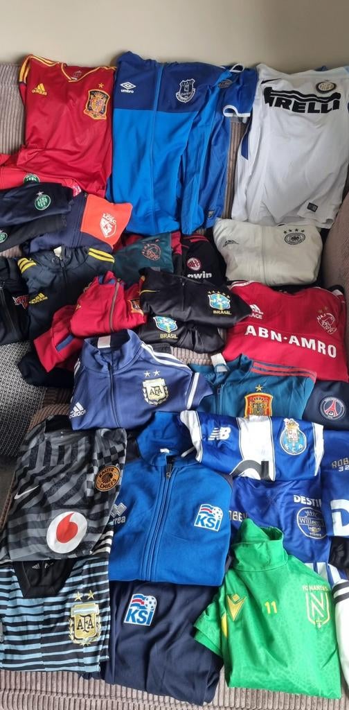 Collectie voetbal in 1 keer verkopen #voetbal #matchworn, Ophalen of Verzenden, Zo goed als nieuw, Buitenlandse clubs, Shirt