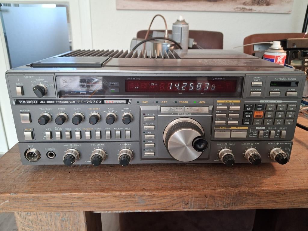 Yaesu 767gx (Lees tekst!!), Telecommunicatie, Zenders en Ontvangers, Ophalen of Verzenden