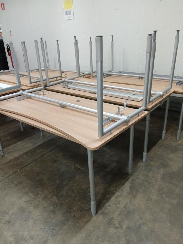 7 bureaus, Doe-het-zelf en Verbouw, Steigers, Ophalen of Verzenden, Overige typen, Minder dan 2 meter