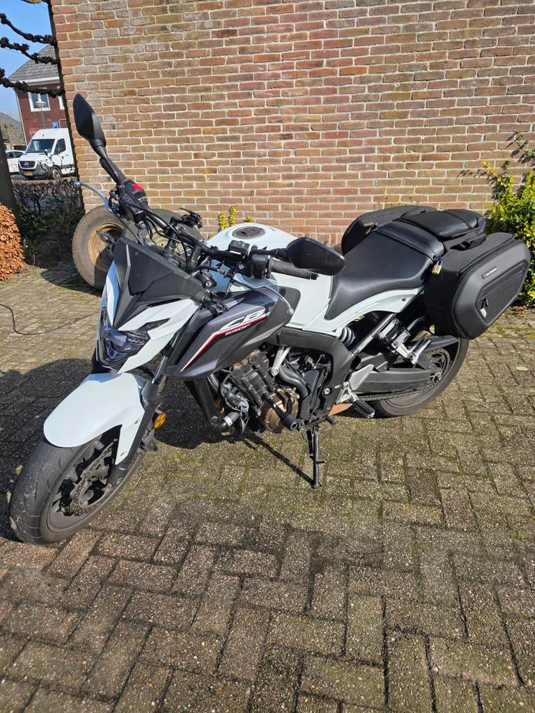 Honda CB650F 2019 (A2 rijbewijs) met SW Motech koffers, Motoren, Particulier