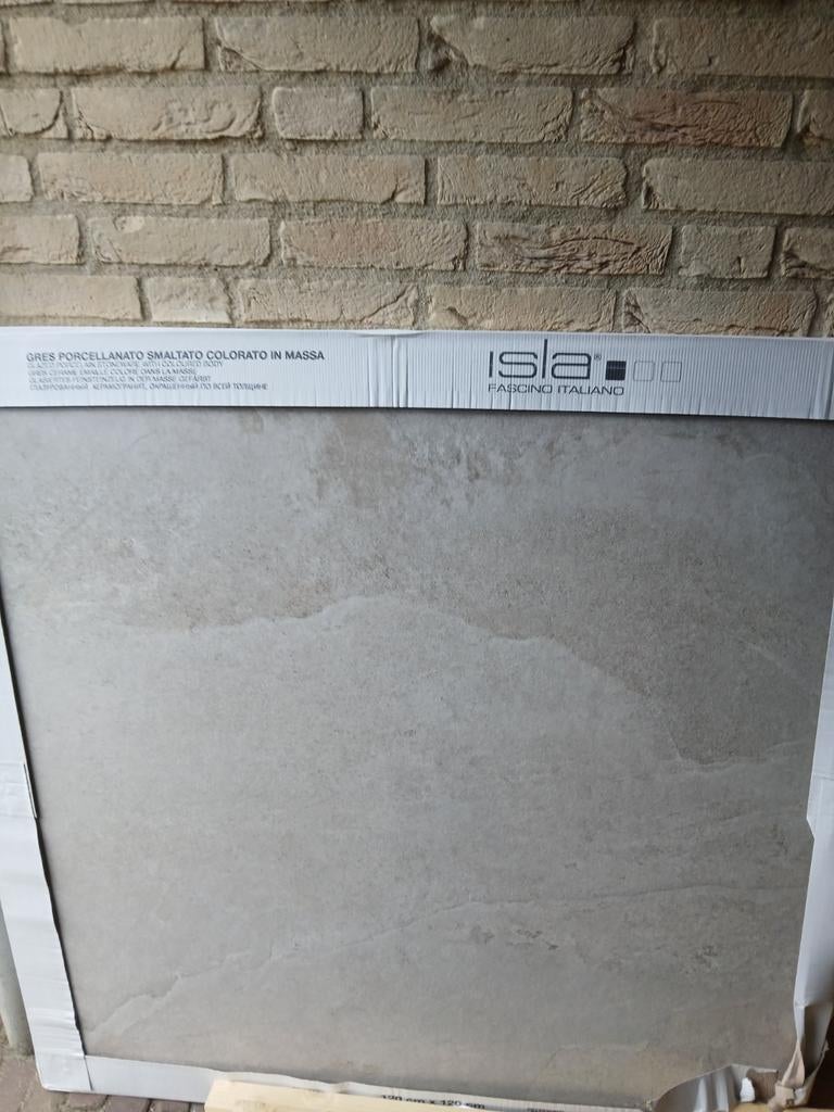 2x Isla 120x120 cm tegel, geglazuurd porselein, Doe-het-zelf en Verbouw, Tegels, Ophalen, 60 cm of meer, Nieuw, Minder dan 5 m²