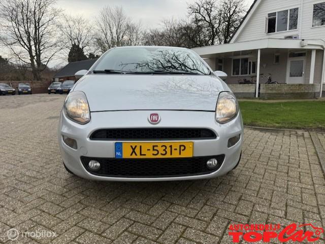 Fiat Punto Evo 0.9 Sempre Climate Cruise, Navi Apk 31-1-2017, Voorwielaandrijving, Gebruikt, Euro 6, 49 €/maand