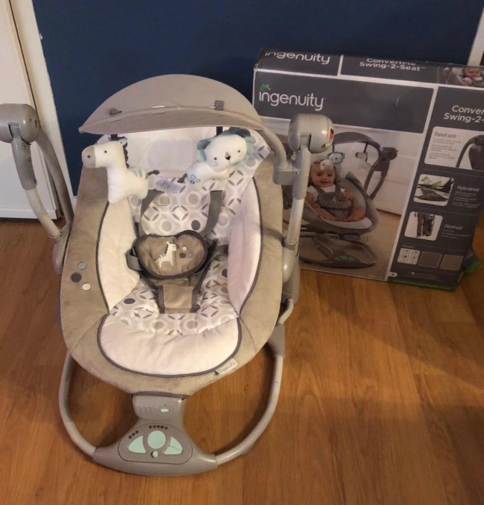 Schommelstoel met muziek, Kinderen en Baby's, Kinderstoelen, Ophalen, Zo goed als nieuw, Overige typen