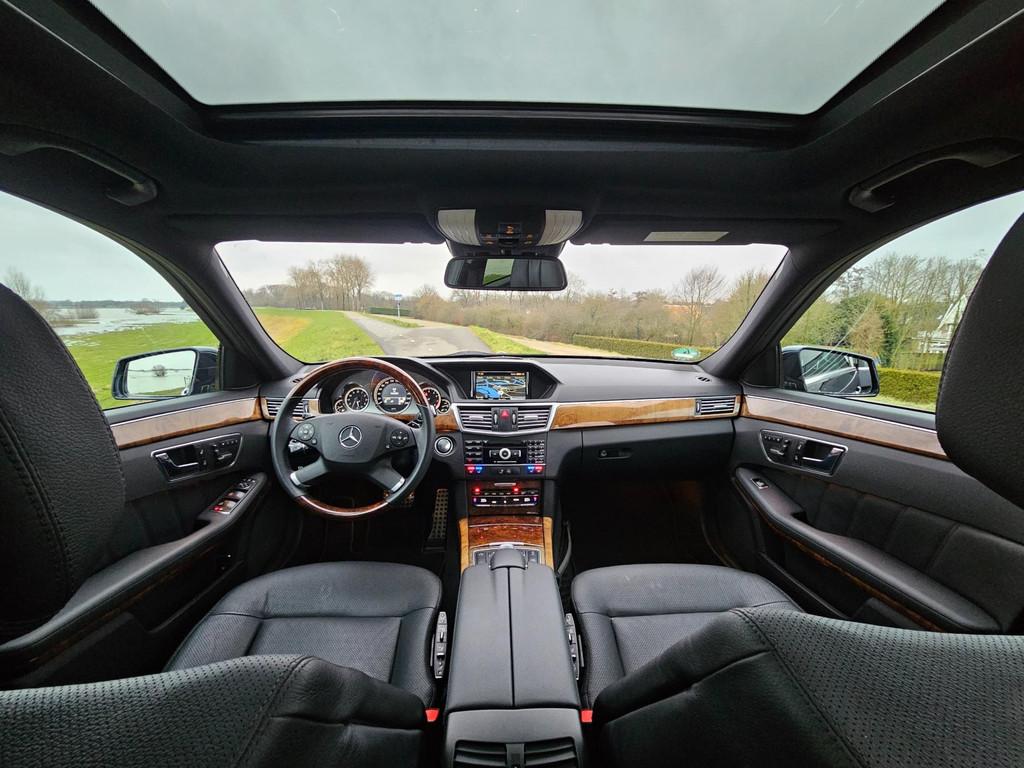 Mercedes-Benz E-klasse Estate 500 AMG | 1e Eigenaar | Nieuws, Automaat, Achterwielaandrijving, Gebruikt, Blauw