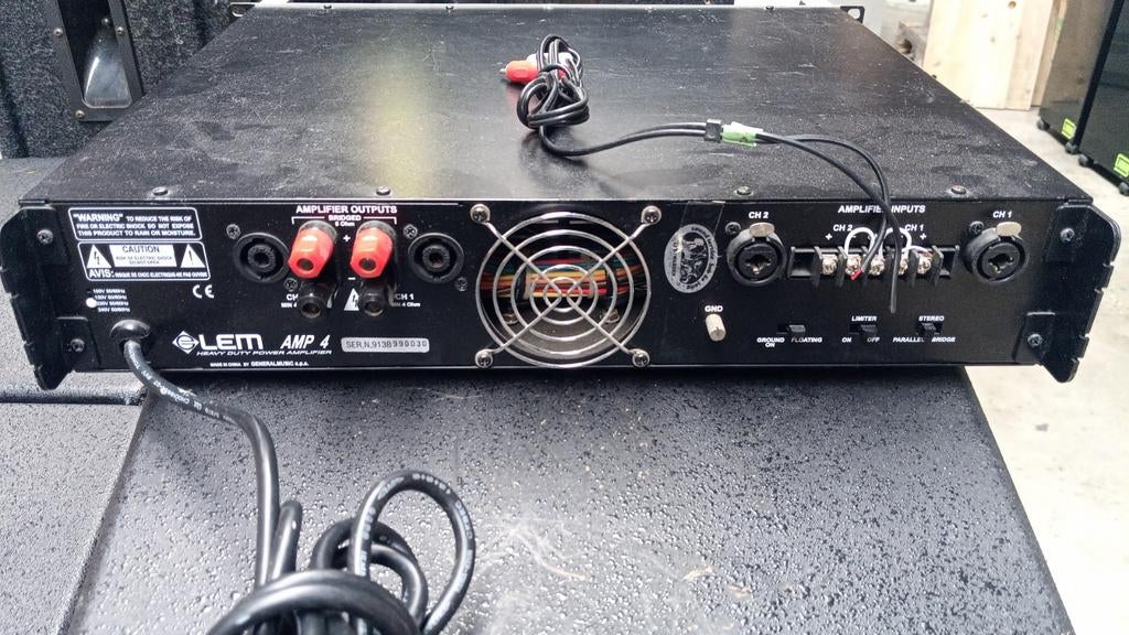 Lem versterker 2x200 watt, Ophalen of Verzenden