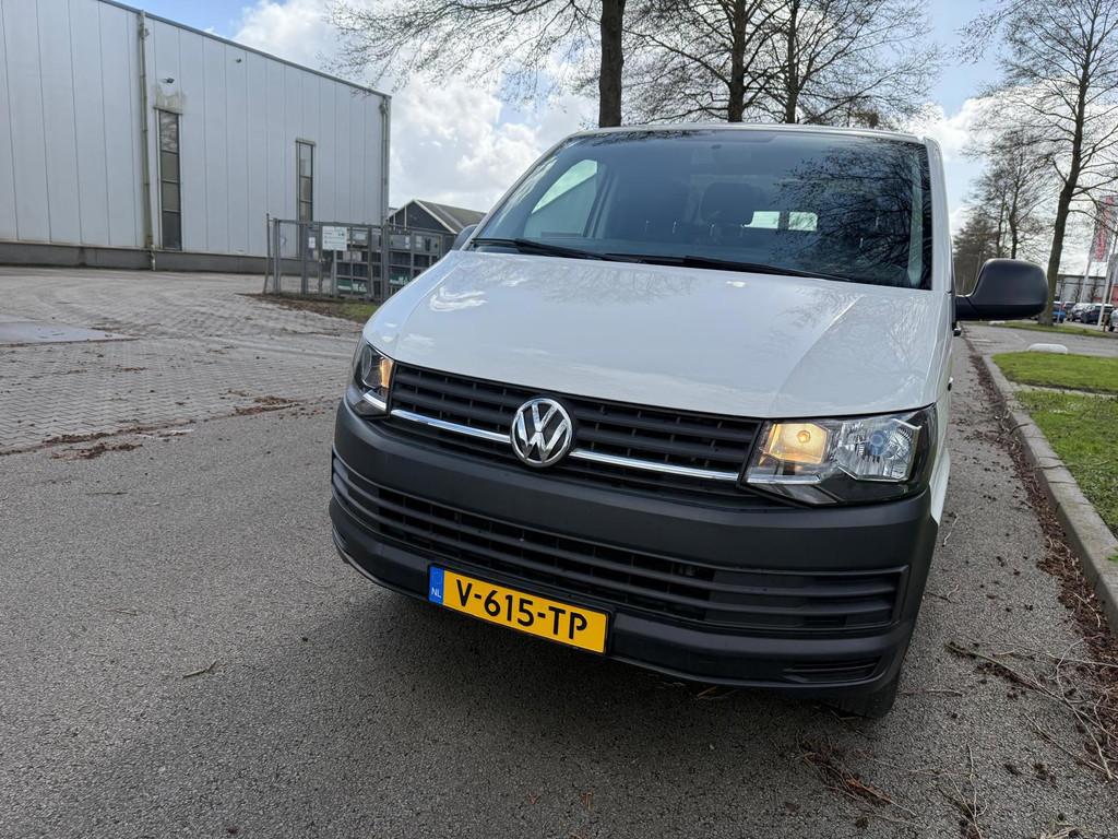Volkswagen Transporter 2.0 TDI L1H1 Economy 112000 km nap, Auto's, Bestelauto's, Voorwielaandrijving, 1798 kg, Gebruikt, Euro 6