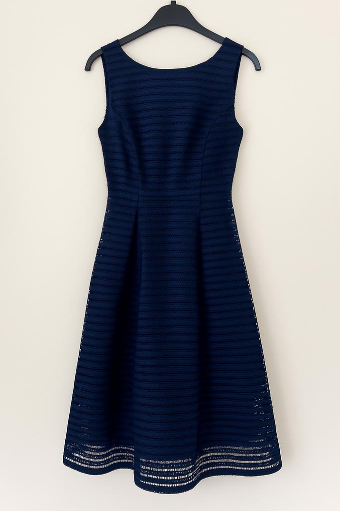 TFNC London, Charlotte cocktail dress navy, size 36, Kleding | Dames, Blauw, Nieuw, Cocktailjurk, Ophalen of Verzenden