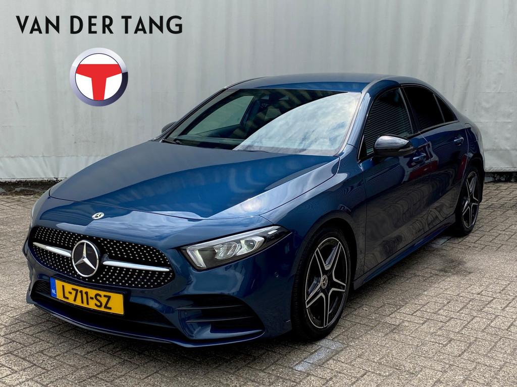 Mercedes-Benz A-Klasse 180 Business Solution AMG /Night/ Sfe, 136 pk, 4 cilinders, Met garantie (alle), Blauw