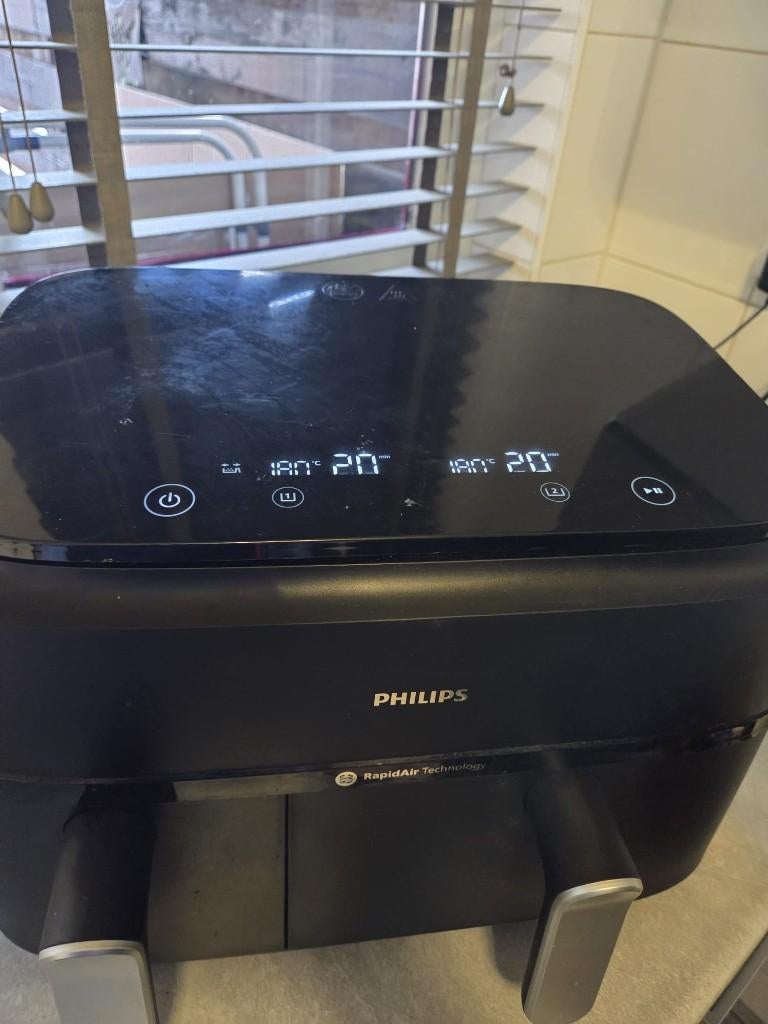 Gloednieuwe Philips airfryer te koop, Witgoed en Apparatuur, Airfryers, Nieuw, Airfryer, 1500 gram of meer, Ophalen of Verzenden
