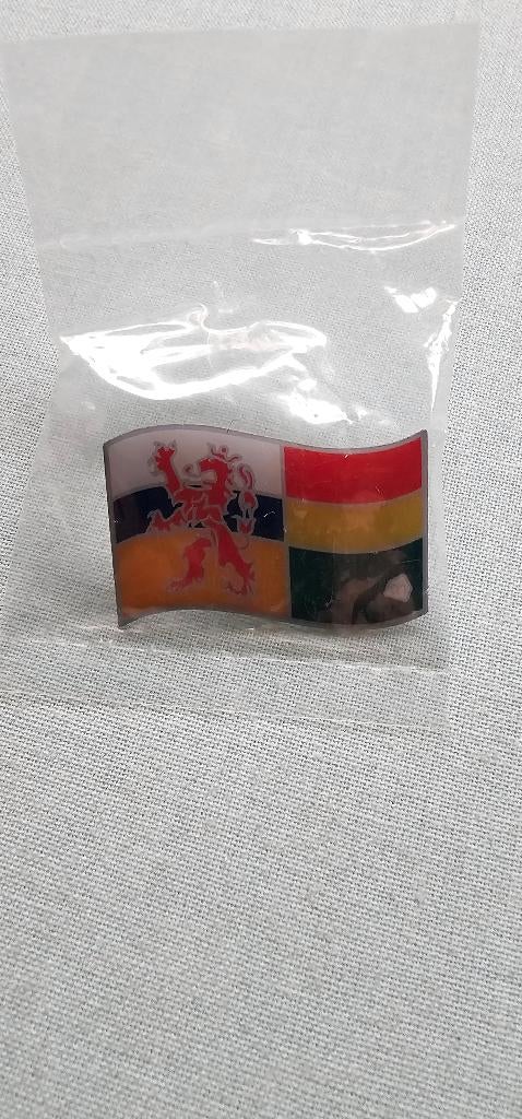 carnavals pin AH nieuw, Ophalen of Verzenden, Nieuw