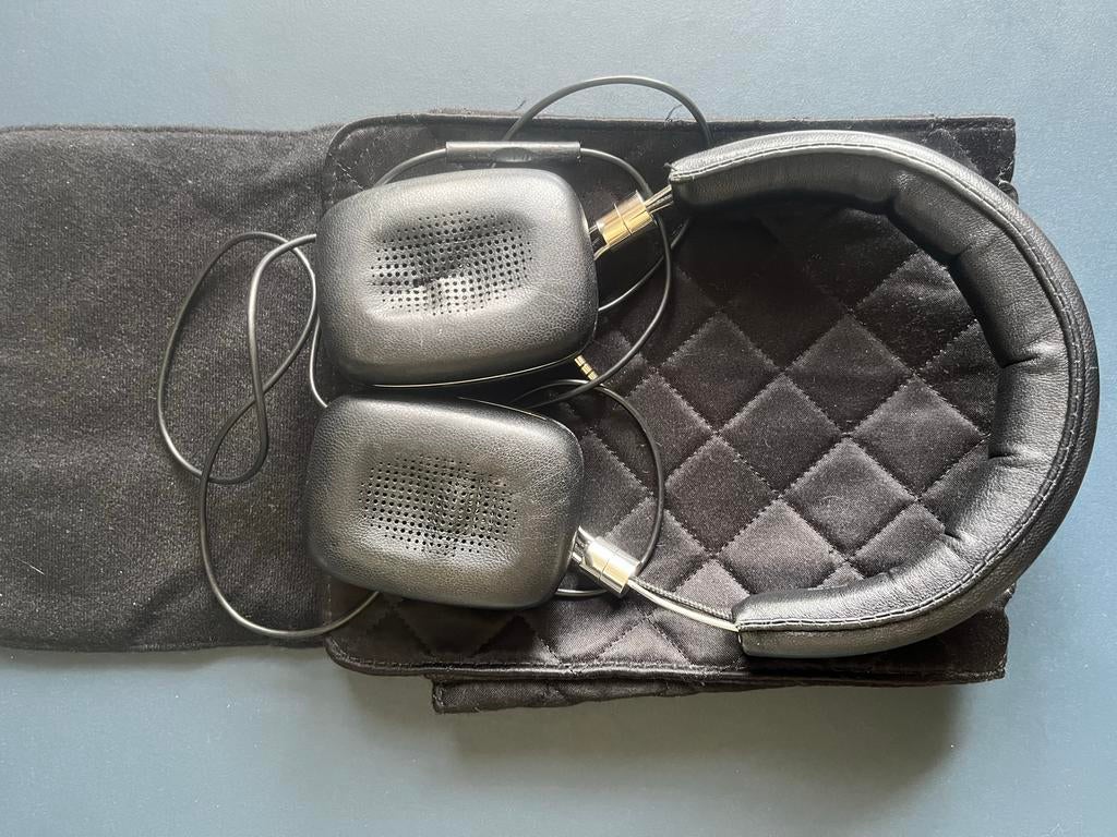 Bowers & Wilkins P5 Koptelefoon met etui, Ophalen of Verzenden, Gebruikt, Op oor (supra aural), Overige merken