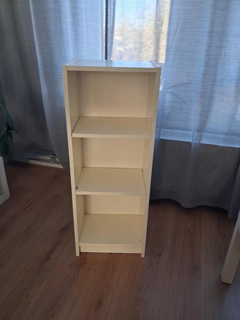 Witte boekenkast met 3 planken, Huis en Inrichting, Ophalen, Minder dan 50 cm, Gebruikt, 100 tot 150 cm