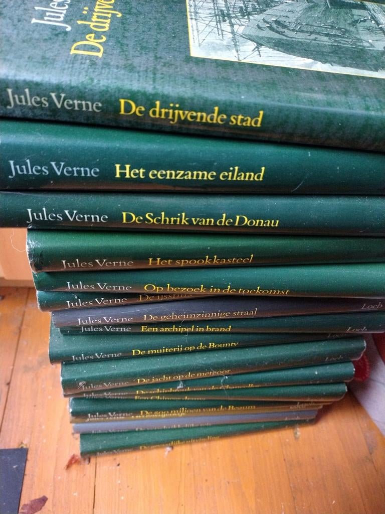 Jules Verne. 16 boeken, Boeken, Ophalen of Verzenden, Zo goed als nieuw