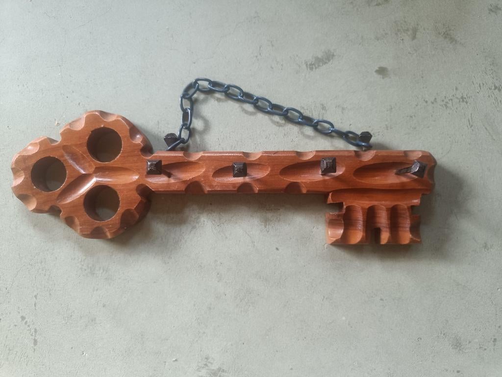 Houten Vintage sleutelrekje in Brutalist stijl., Ophalen of Verzenden