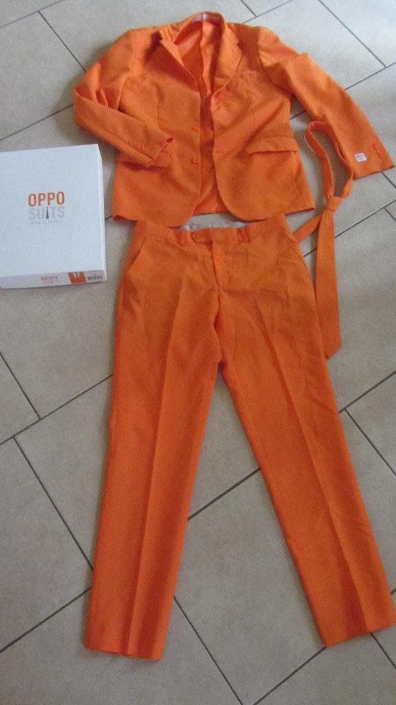 Koningsdag !!  oranje OPPO SUITS pak, Kleding | Heren, Opposuits, Oranje of Koningsdag, Kleding, Gedragen